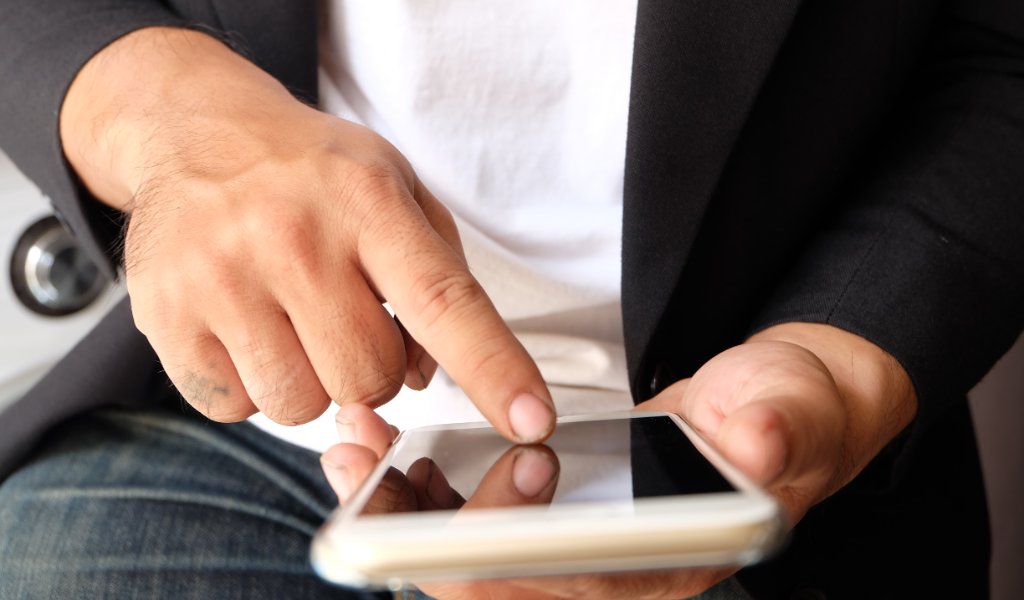 WhatsApp para Marketing e Vendas: Como Criar uma Jornada Conversacional que Vende Sem Virar Spam